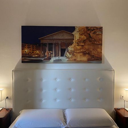 Romulus Rooms מראה חיצוני תמונה