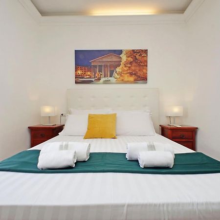 Romulus Rooms מראה חיצוני תמונה