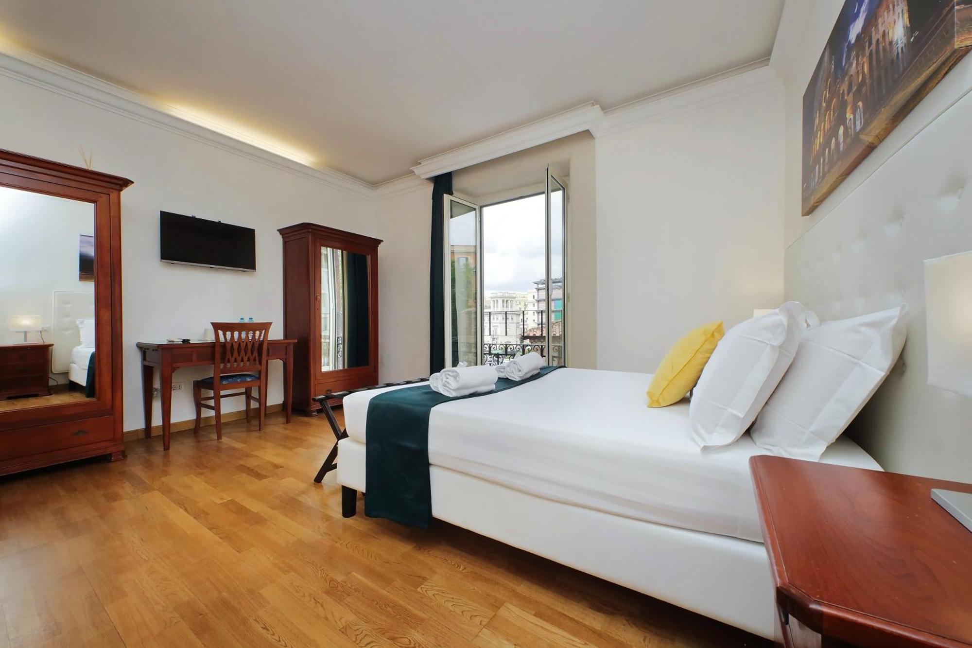 Romulus Rooms מראה חיצוני תמונה