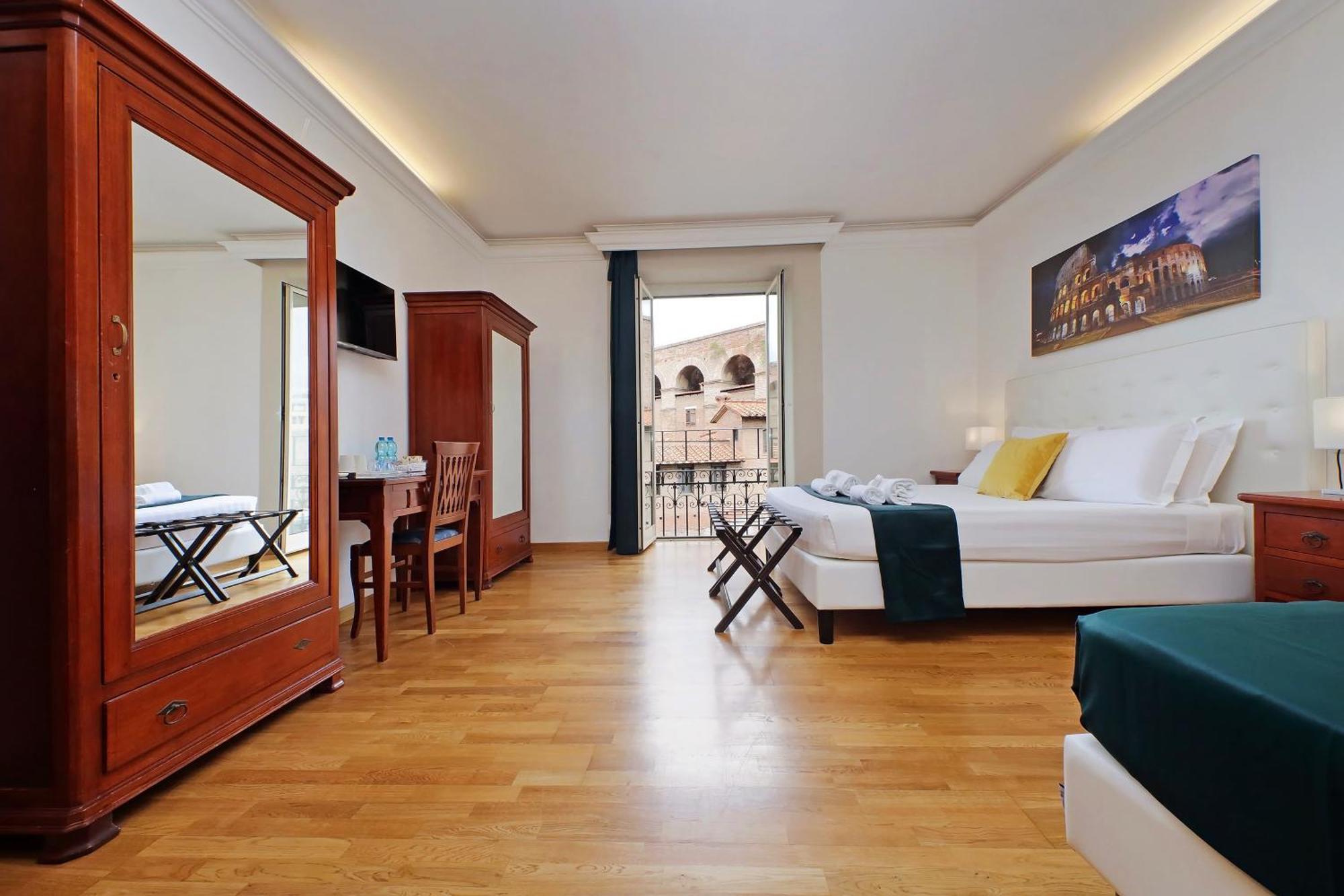 Romulus Rooms מראה חיצוני תמונה