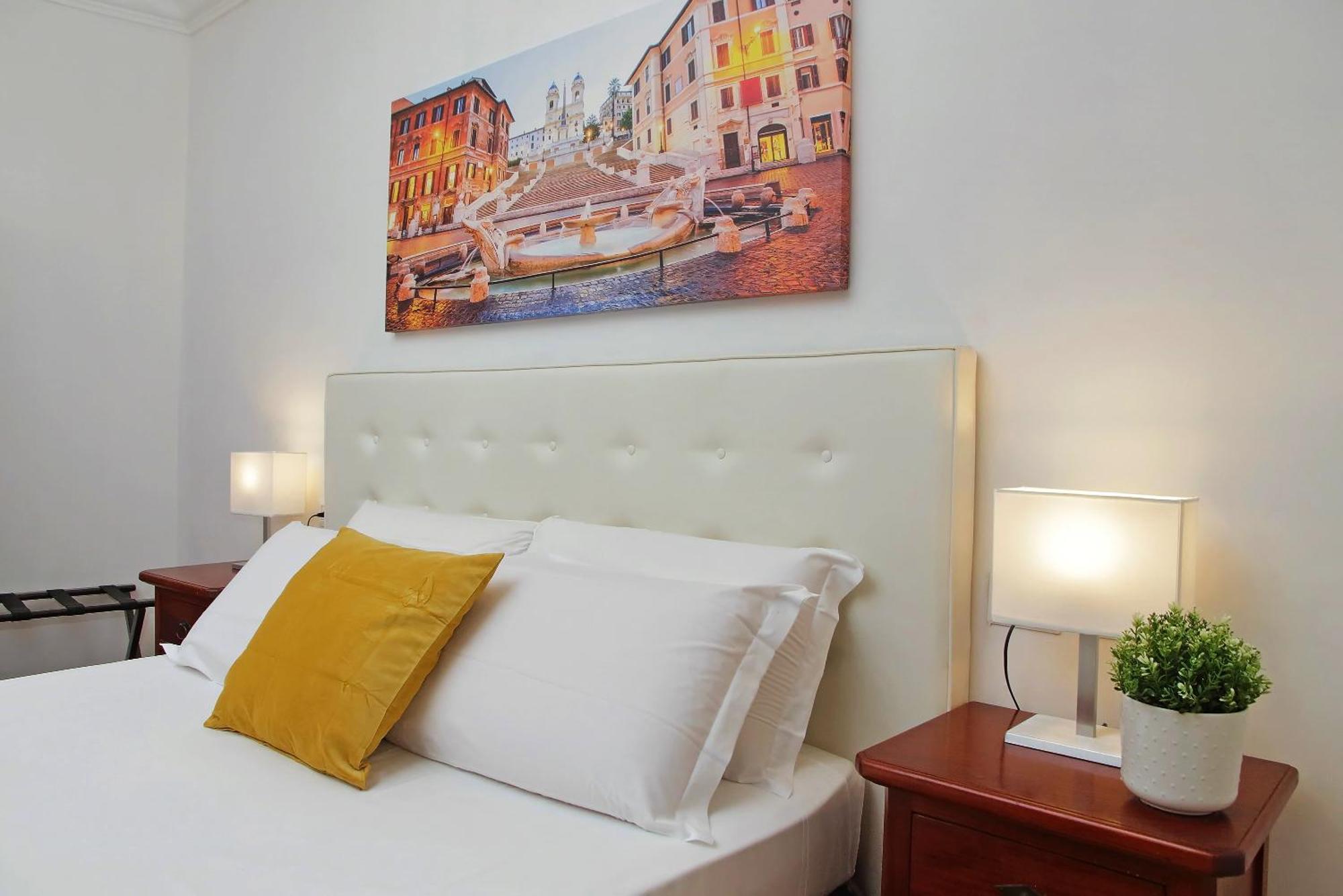 Romulus Rooms מראה חיצוני תמונה